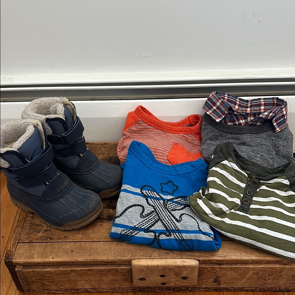 LOT 2T Boys Snow Boots and 4 Long Sleeve Shirts - Baby Gap, Osh Kosh USED